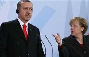 مرکل: اظهارات اردوغان احمقانه است