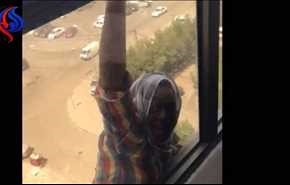 بالفيديو .. فضيحة مدوية لصاحبة فيديو 