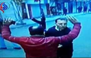 بالصورة.. لحظة تصدي الشهيد 