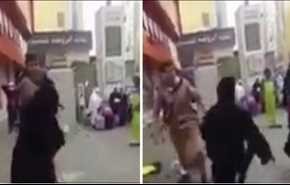 “صفعها على وجهها بقوة”.. فيديو يوثق اعتداء شاب على فتاة بالحرم المكي..شاهد رد فعلها!