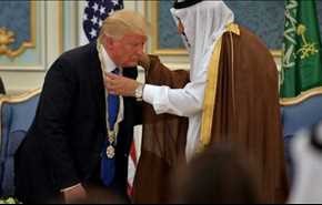 بازتاب کرنش ترامپ در برابر 