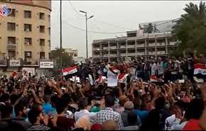 وزير الداخلية العراقي يأمر بالتحقيق في وقوع أعمال عنف بتظاهرة في النجف