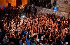 إصابة عشرات الفلسطينيين بمواجهات قرب الأقصى
