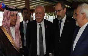 بالصورة.. مصافحة بين وزير الخارجية الايراني ونظيره السعودي!