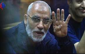 محمد بديع: اتهامي بالتحريض على العنف 