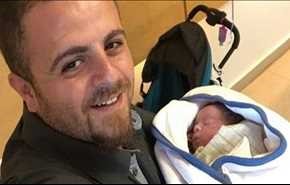 فلسطيني من رام الله يسمي ابنه بشار الأسد