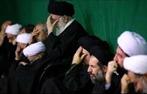 اقامة مراسم لیلة التاسع من العزاء الحسیني بحضور قائد الثورة