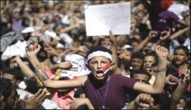 مئات آلاف اليمنيين يتظاهرون مطالبين برحيل صالح