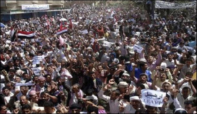 برلماني يمني: شباب الثورة مصرون على رحيل صالح
