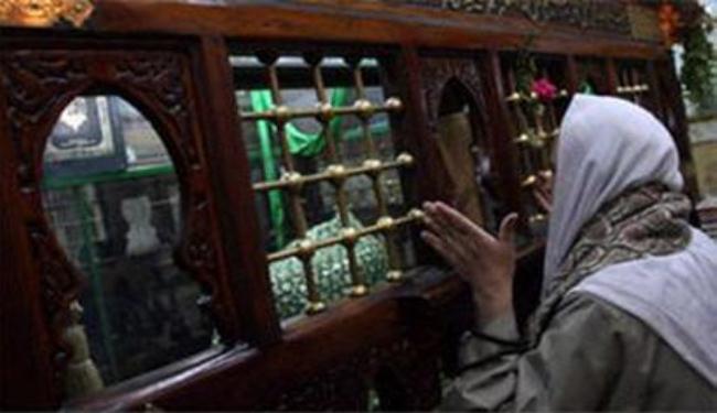 قيادي اخواني يؤكد ضرورة محاكمة مخربي الاضرحة بمصر
