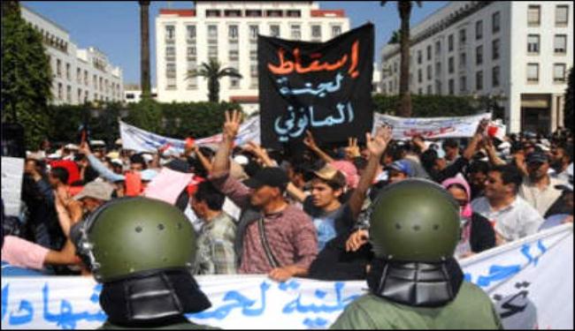 الجيش اليمني يحشد قواته وينذر عناصر القاعدة المتحصنين في لودر