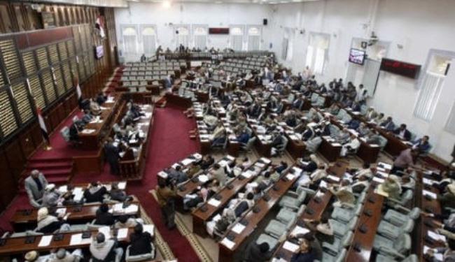 منشقون عن الحزب الحاكم باليمن يشكلون تكتلا