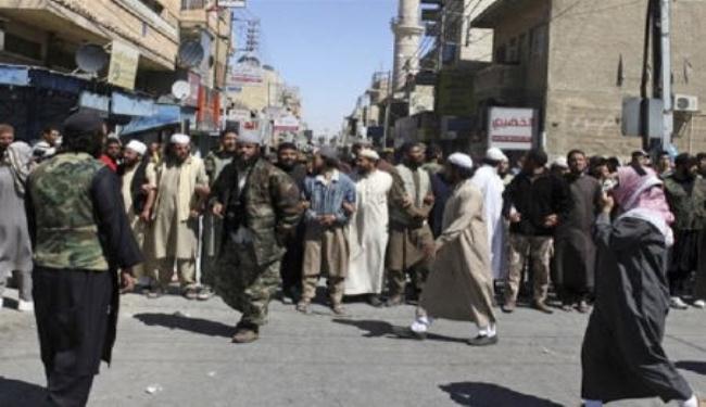 وزير خارجية قطر يصل طهران لبحث العلاقات الثنائية