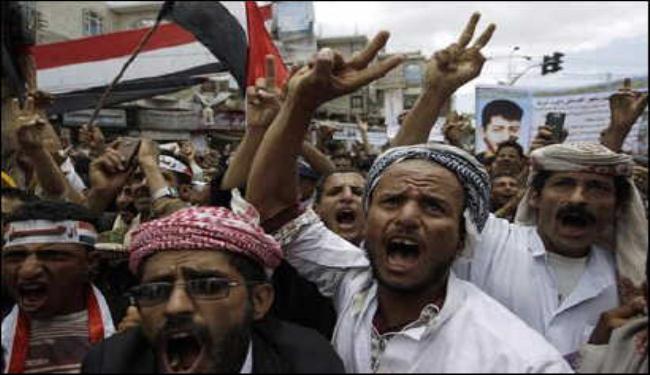 شهيد بتعز ورفض مبادرة تحمي صالح من الملاحقة