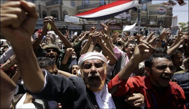 الكينيون يصوتون بكثافة في استفتاء حول دستور جديد
