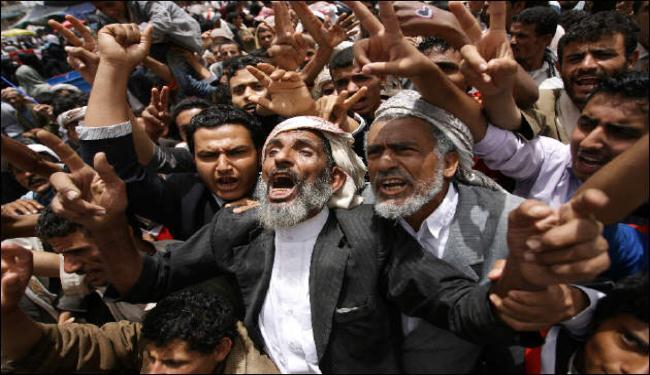 استمرار تظاهرات اليمن وصالح يتوعد خصومه