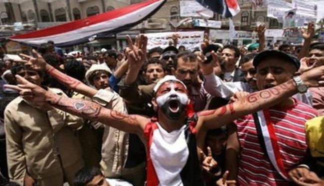 اللقاء المشترك يجب ان يختار الشعب او النظام