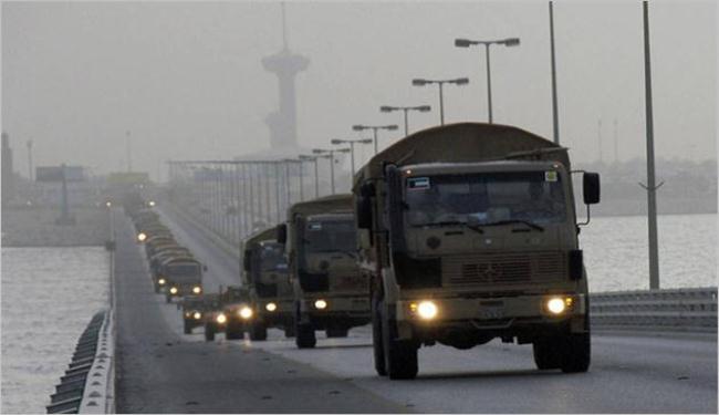 السفير الاميركي يوجه القوات السعودية في البحرين