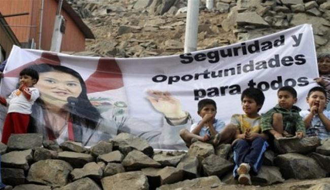 سكان بيرو ينتخبون رئيسهم الاحد القادم