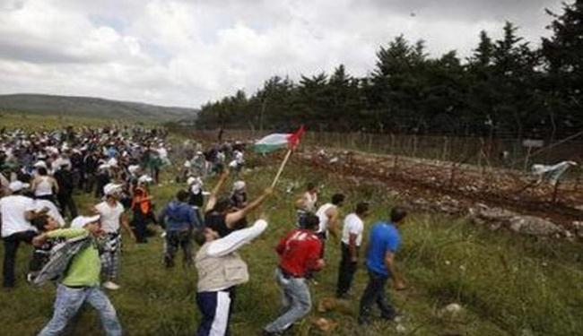 فلسطينيون ولبنانيون يتظاهرون بجنوب لبنان 