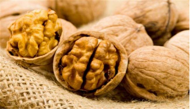 الجوز أكثر أنواع المكسرات إفادة صحياً 