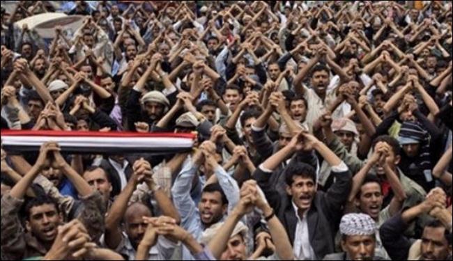 على نائب الرئيس اليمني الوقوف مع الشعب لا ضده