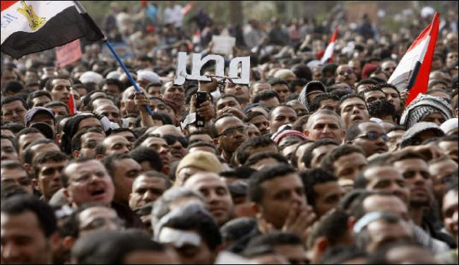 مصر.. الثورة حين يراد ترويضها! 