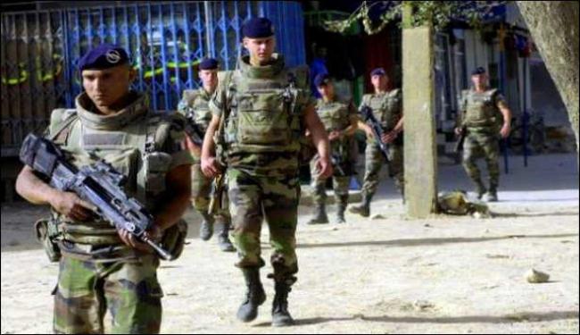 فرنسا تنوي سحب جنودها من افغانستان 