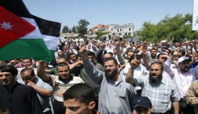 الاردنيون يحتجون على تأخر الاصلاحات السياسية