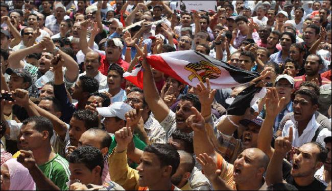 حركة 6 إبريل المصرية تتوعد بالعودة للاعتصام