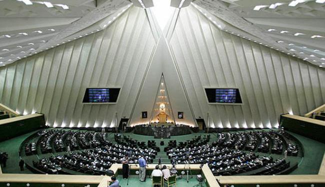المزاعم الاميركية ضد ايران تثير سخرية الاميركيين