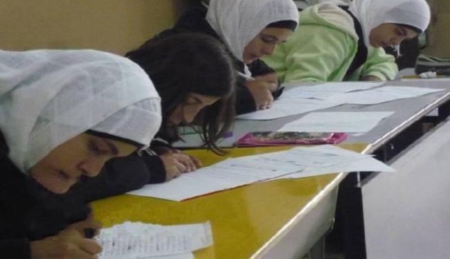 مناقشة اقحام المناهج الإسرائيلية على مدارس القدس