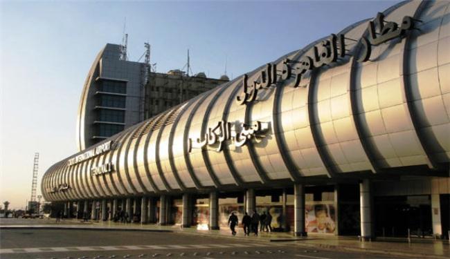 مصر تطرد اميرا سعوديا وتمنعه من دخول مطار القاهرة