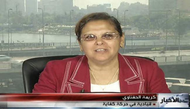 الثورة تطالب حكومة شرف بجدول زمني للتنفيذ
