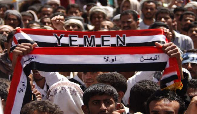 ثوار اليمن : لابد من الحسم الثوري للاوضاع