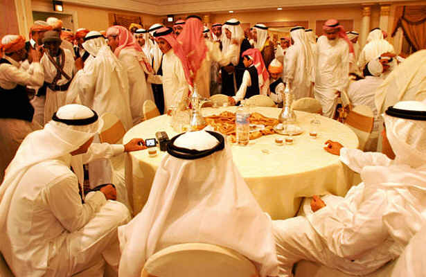 جدال سعودیها درباره قانون ازدواج دختران