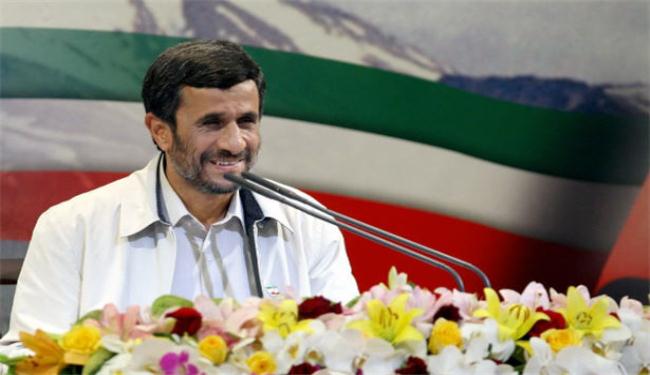 احمدي نجاد: تحولات المنطقة يجب ان تجدد قدرة شعوبها