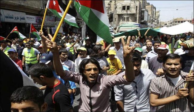 آلاف الأردنيين يتظاهرون للمطالبة بالإصلاح