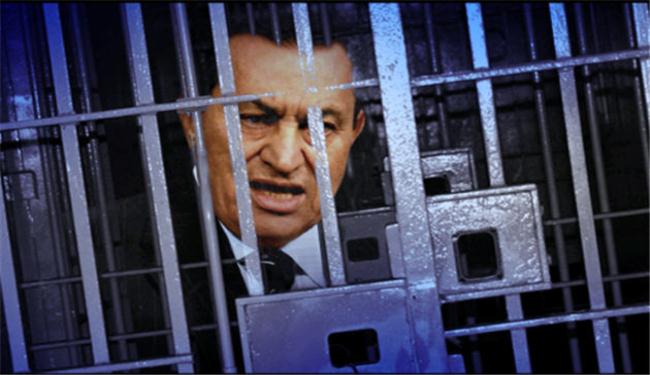 بن إليعيزر: مبارك صديق شخصي ويوم محاكمته يوم حزين