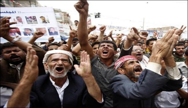 اليمن يعيش حالة فراغ دستوري