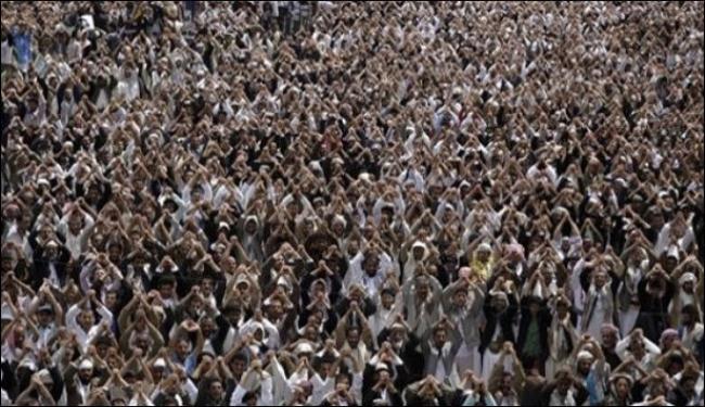 ملايين اليمنيين يتظاهرون بجمعة منصورين لاسقاط النظام