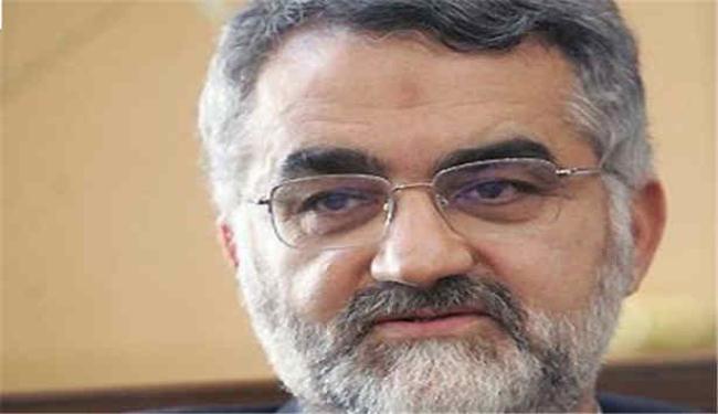 بروجردي: لا ديمقراطية في بريطانيا