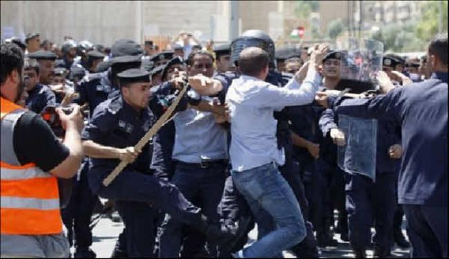  اتهام الحكومة الاردنية بالاعتداء على اعتصام الجمعة