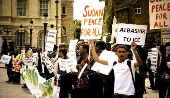محاولات غربية لإدخال السودان في المعركة
