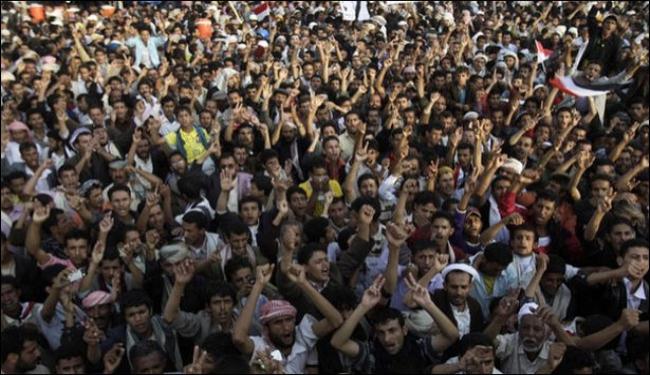 مسيرات حاشدة باليمن تطالب باسقاط بقايا النظام