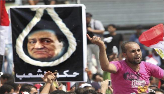 المصريون بميدان التحرير لتصحيح المسار