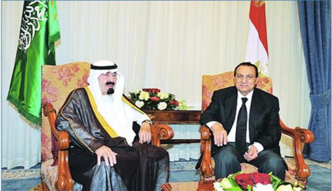 السعودية تضغط بقوة لوقف محاكمة مبارك