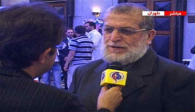 عزام يحذر من سرقة نضالات الشعوب