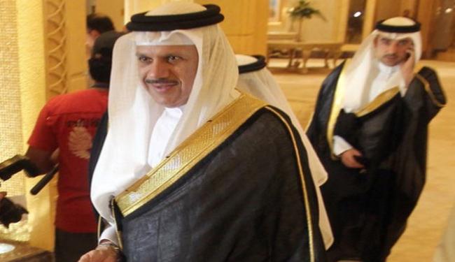 الزياني يغادر اليمن واشتباكات مستمرة في صنعاء