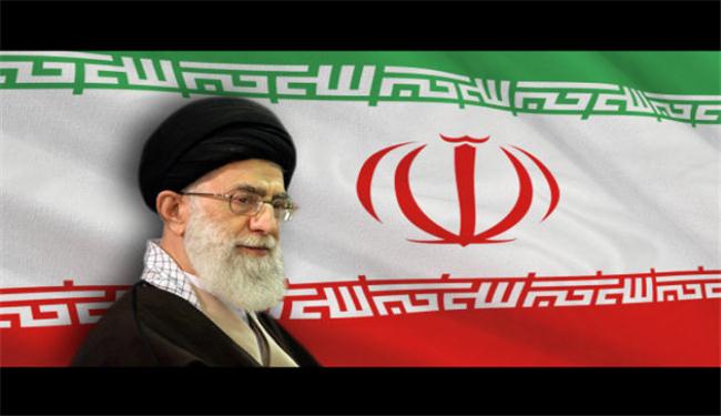 آية الله خامنئي يخلد ذكرى شهداء ومضحي الدفاع المقدس